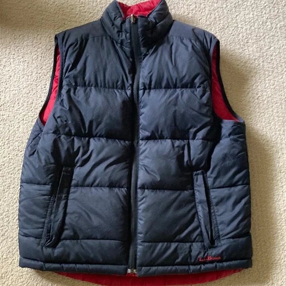 L.L. Bean Blue and Red Down Feather reversible Puffer Vest Small - Picture 7 of 7